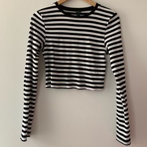 Striped long sleeve crop top